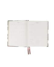 2027 Daily Diary in Cow