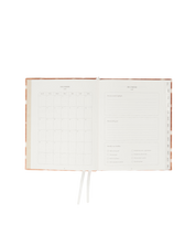 2027 Weekly Diary in Deer